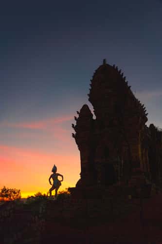 Po Klong Garai Cham Towers