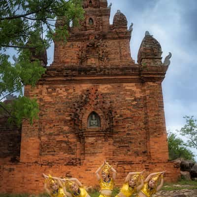 Po Klong Garai Cham Towers, Vietnam