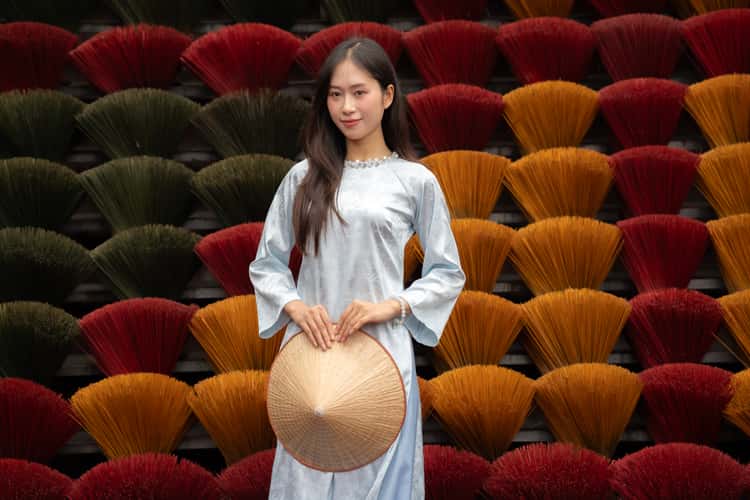 Quang Phu Cau Incense Craft Village