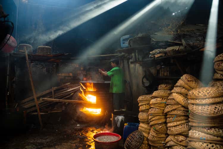 Quy Nhon Fish Market & Steam Fish Workshop