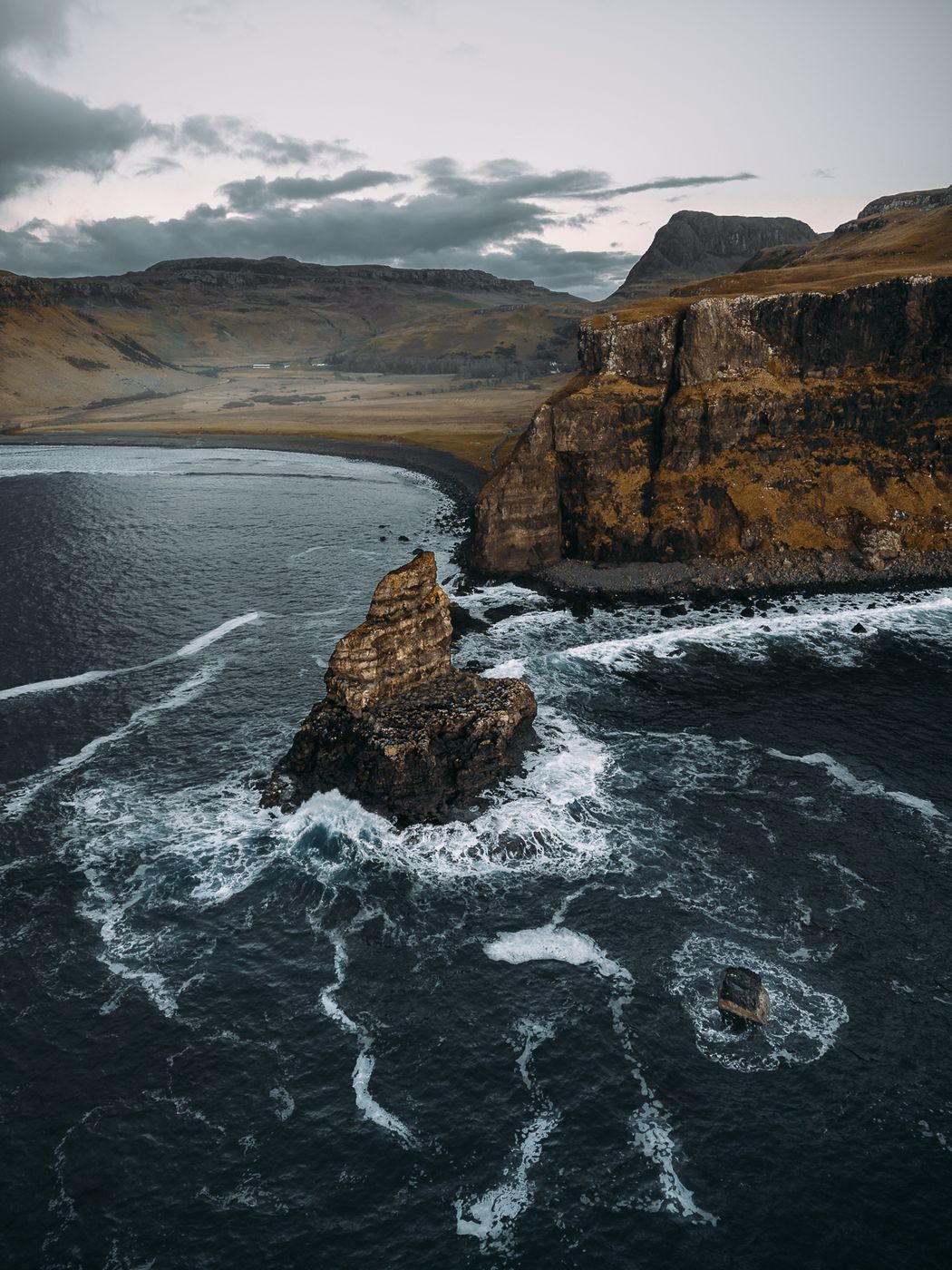 Talisker Bay Stack, United Kingdom