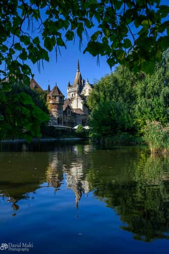 Vajdahunyad Park