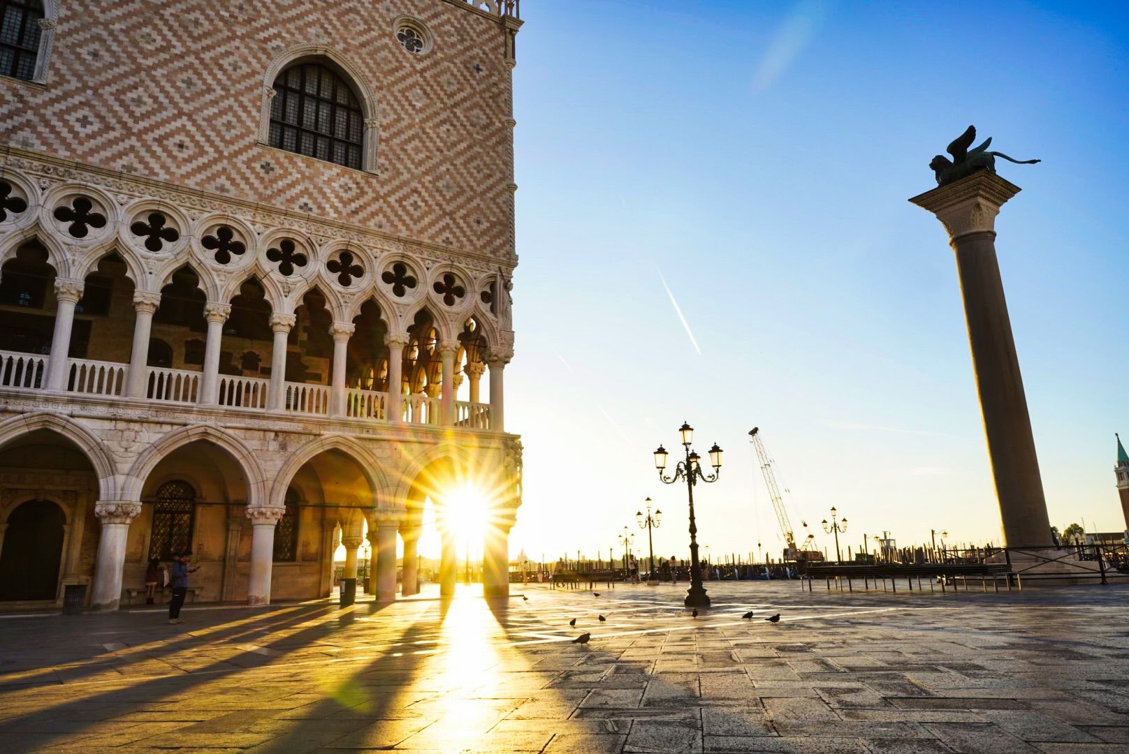 View to Palazzo Ducale, Italy